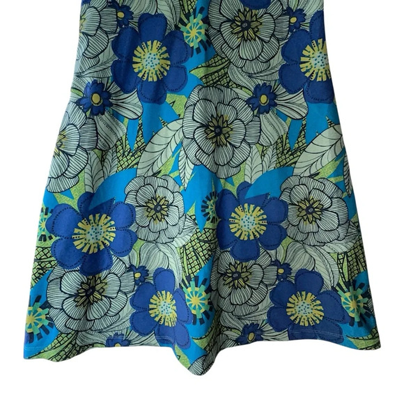 REI NWOT NORTHWAY DRESS RETRO FLORAL V-NECK ACTIVEWEAR | SIZE: SMALL - Picture 5 of 9
